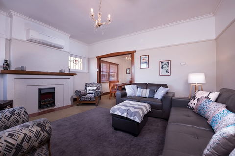 Jones On Wilson Boutique B&B - Brisbane Tourism 3