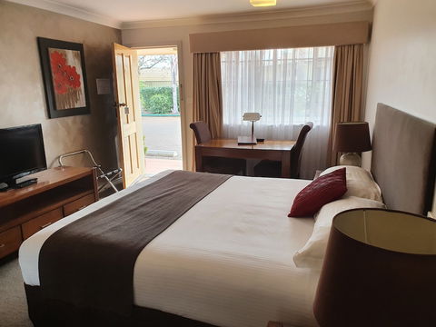 McNevin's Tamworth Motel - Tourism Brisbane 6