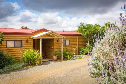 Bimbadeen Estate - Brisbane Tourism 0