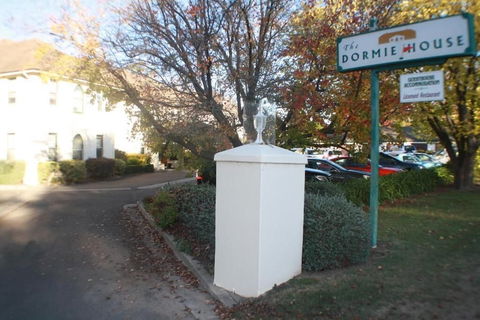 The Dormie House - On The Golf Course - Tourism Brisbane 2