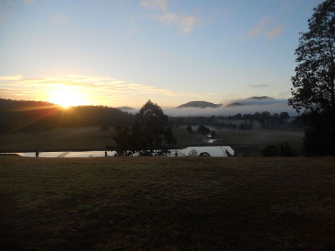 Yabbaloumba Retreat - Tourism Brisbane 1