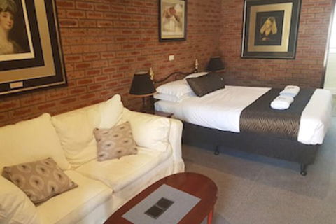 Bulahdelah Motor Lodge - Tourism Brisbane 0