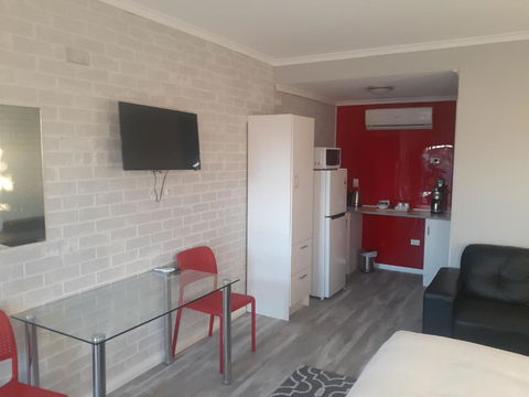 Wentworth Club Motel - Brisbane Tourism 5