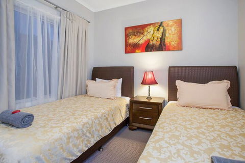 Hahndorf House B&B - Brisbane Tourism 6
