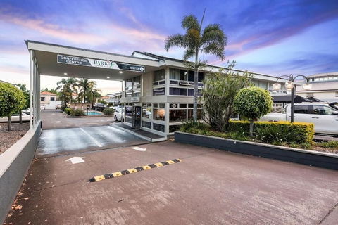 Park Motor Inn - Tourism Brisbane 0