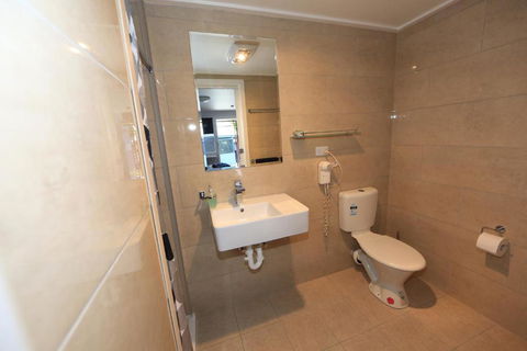 Wattle Grove Motel Maryborough - Brisbane Tourism 1