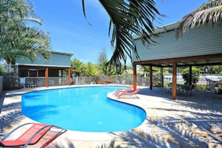 Promisedland QLD Brisbane 4u