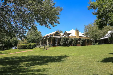 Briars Country Lodge - Tourism Brisbane 1