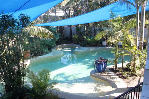 Salamander Beach Accommodation Adults Only - Brisbane Tourism 5