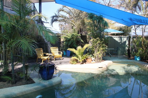 Salamander Beach Accommodation Adults Only - Brisbane Tourism 4