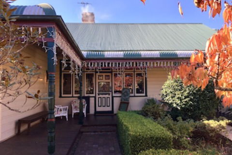 Glenella Guesthouse - Tourism Brisbane 0