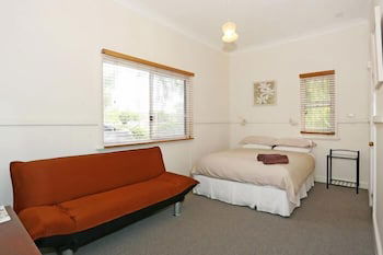 Busselton Guest House - Tourism Brisbane 4