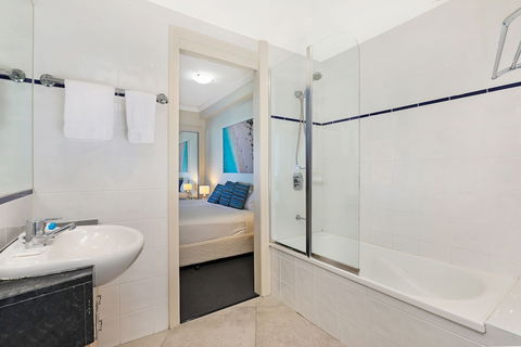 Watermark Resort Caloundra - Brisbane Tourism 6