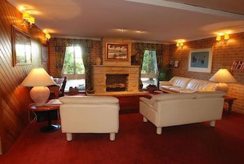 The Hermitage Motel - Brisbane Tourism 6