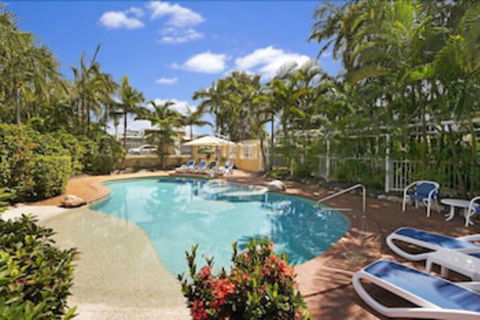 Riviere On Golden Beach - Tourism Brisbane 3