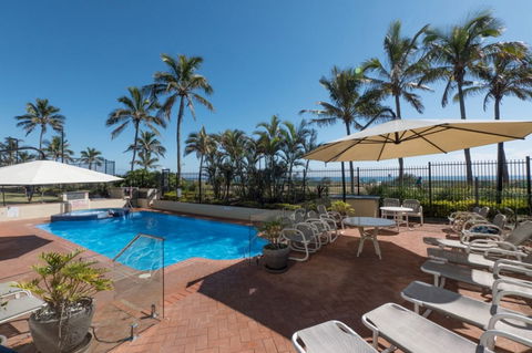 Princess Palm On The Beach - Tourism Brisbane 0