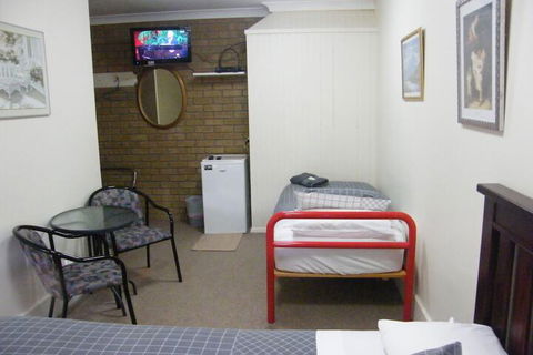 Boomers Guest House Hamilton - Brisbane Tourism 5