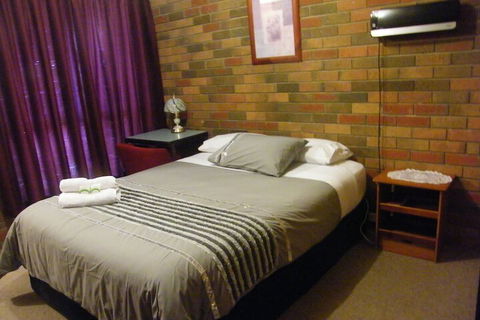 Boomers Guest House Hamilton - Brisbane Tourism 6