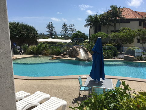 Endless Summer Resort - Tourism Brisbane 4