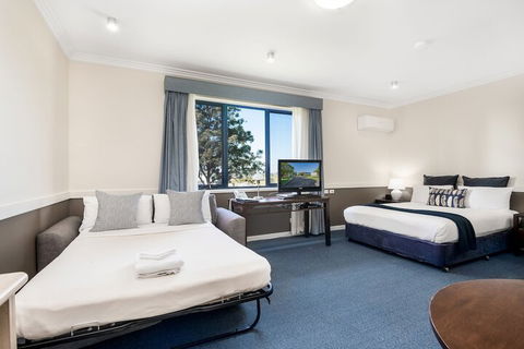 Hawkesbury Race Club Motel - Brisbane Tourism 6
