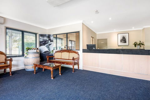 Hawkesbury Race Club Motel - Brisbane Tourism 4