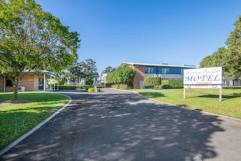 Hawkesbury Race Club Motel - Brisbane Tourism 0