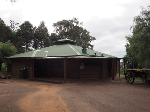 Augusta Sheoak Chalets - Tourism Brisbane 0