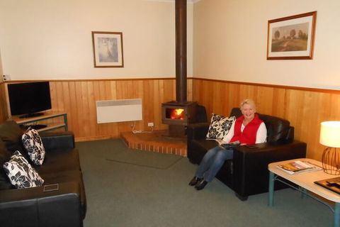 Grampians View Cottages And Units - Tourism Brisbane 7