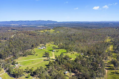 Hunter Hideaway Cottages - Brisbane Tourism 7