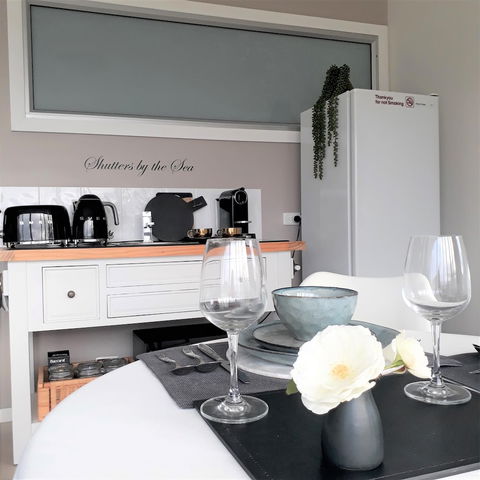 Shutters By The Sea - Brisbane Tourism 2