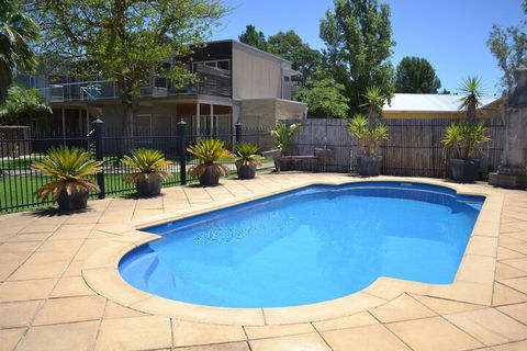 Barossa Valley Apartments - Brisbane Tourism 2