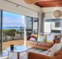Seakissed Beach House - Brisbane Tourism