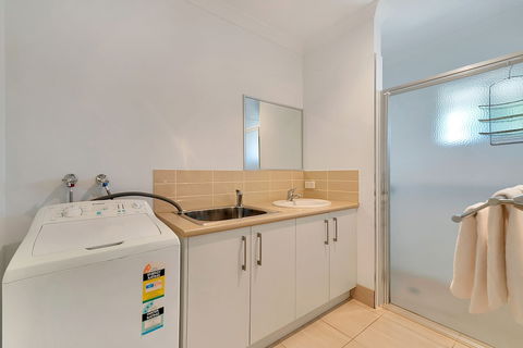 Kennedy Holiday Villas - Tourism Brisbane 4