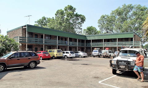 Palm Court Budget Motel Hostel/Backpackers - Tourism Brisbane 5