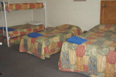 Island Motel Kingscote - Tourism Brisbane 5