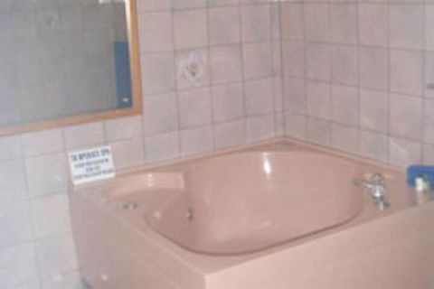 Island Motel Kingscote - Tourism Brisbane 3