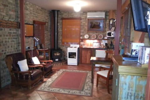 Eagle Foundry Bed & Breakfast - Tourism Brisbane 4