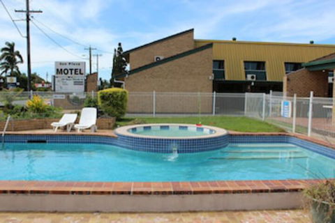 Sun Plaza Motel Mackay - Tourism Brisbane 0