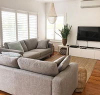 The Seaside Beachhouse Mollymook - Brisbane Tourism