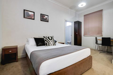 Royal Hotel Gympie - Brisbane 4u 3