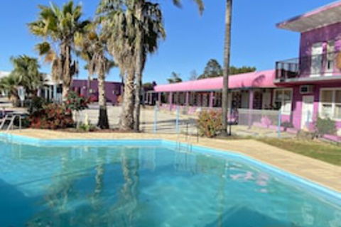 Paddle Steamer Motel - Brisbane Tourism 0
