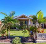 Surfside - Brisbane 4u