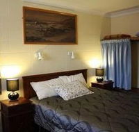 Harbour Foreshore Motel - Brisbane Tourism