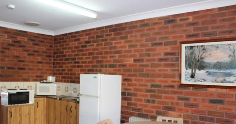 Tabourie Lake Motel - Brisbane 4u 6