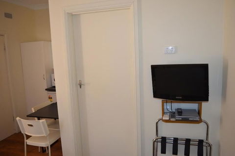 Kadina Village Motel - Tourism Brisbane 6