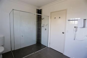 Drover's Motor Inn, Dalby - Brisbane Tourism 6