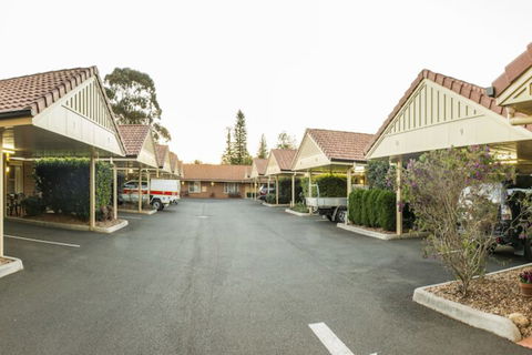 Cotswold Motor Inn - Brisbane Tourism 2
