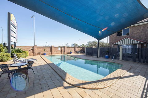 Cotswold Motor Inn - Brisbane Tourism 3