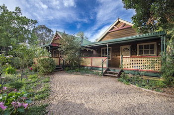 Trawool Cottages & Farmstay - Brisbane Tourism 6