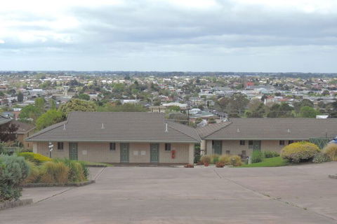Comfort Inn The Lakes - Tourism Brisbane 6